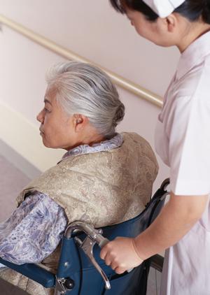 高所作業車で仕事の幅が広がります